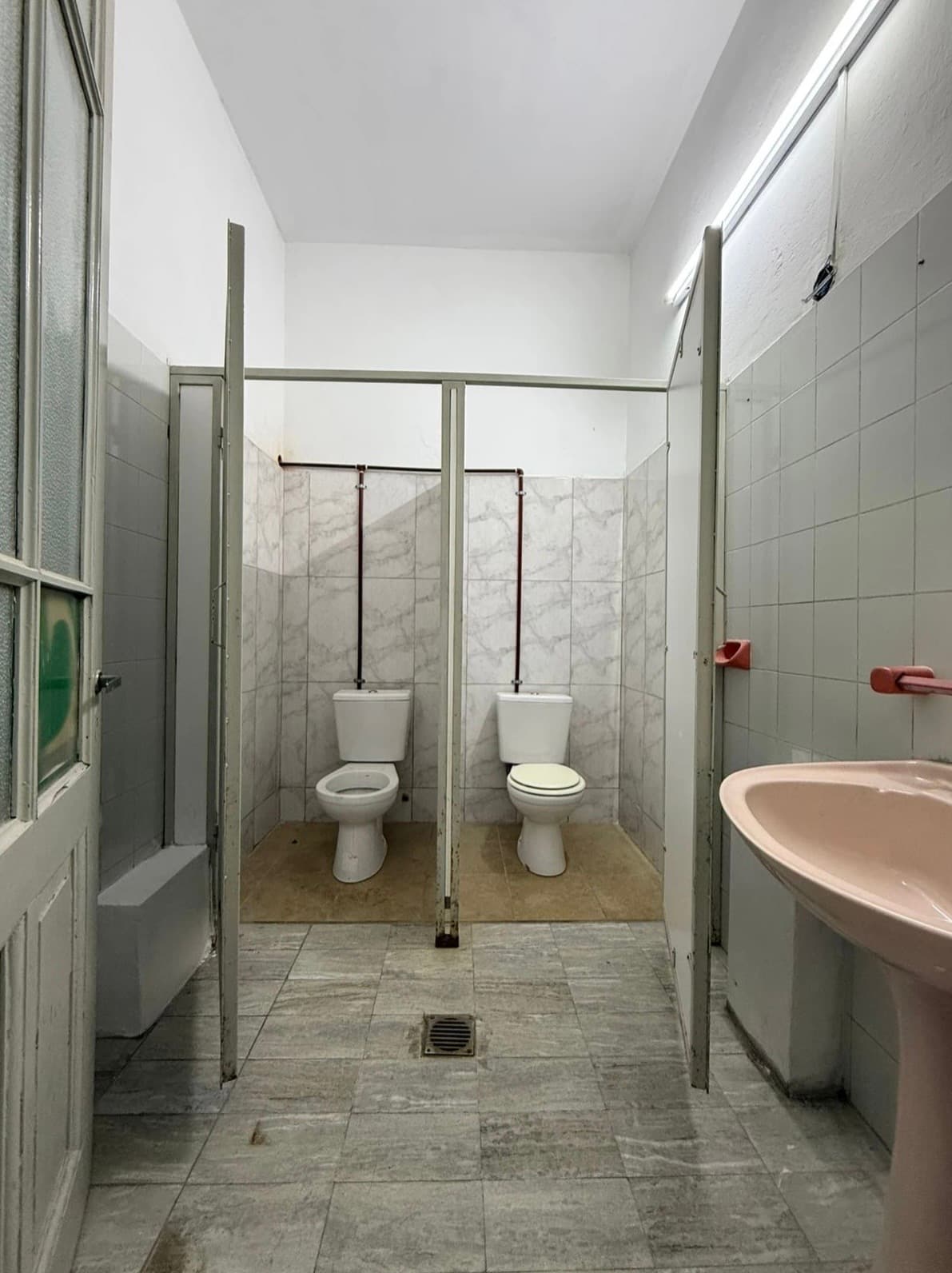 Propiedad de numerosas habitaciones en alquiler - foto 4