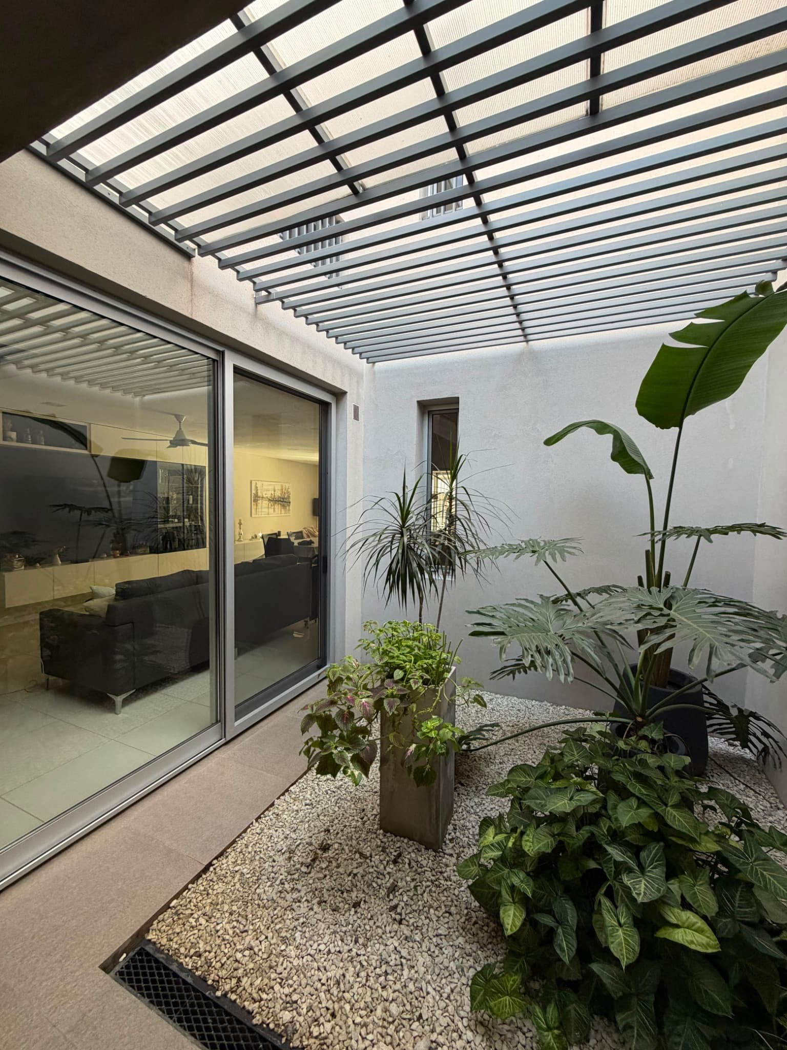 Hermosa casa de 2 dormitorios zona parque